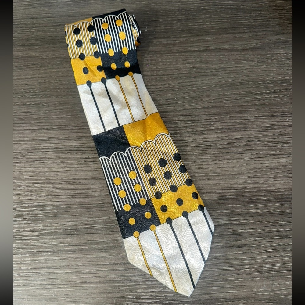 Vintage GIANNO Italian Import Multicolor Necktie